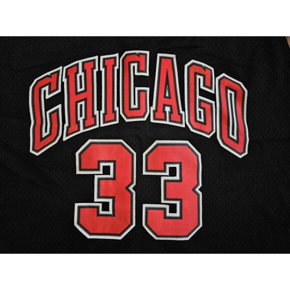 Vintage Nike Chicago Bulls Scottie Pippen Jersey Size 2XL +2 Length Worn HTF - Picture 4 of 16